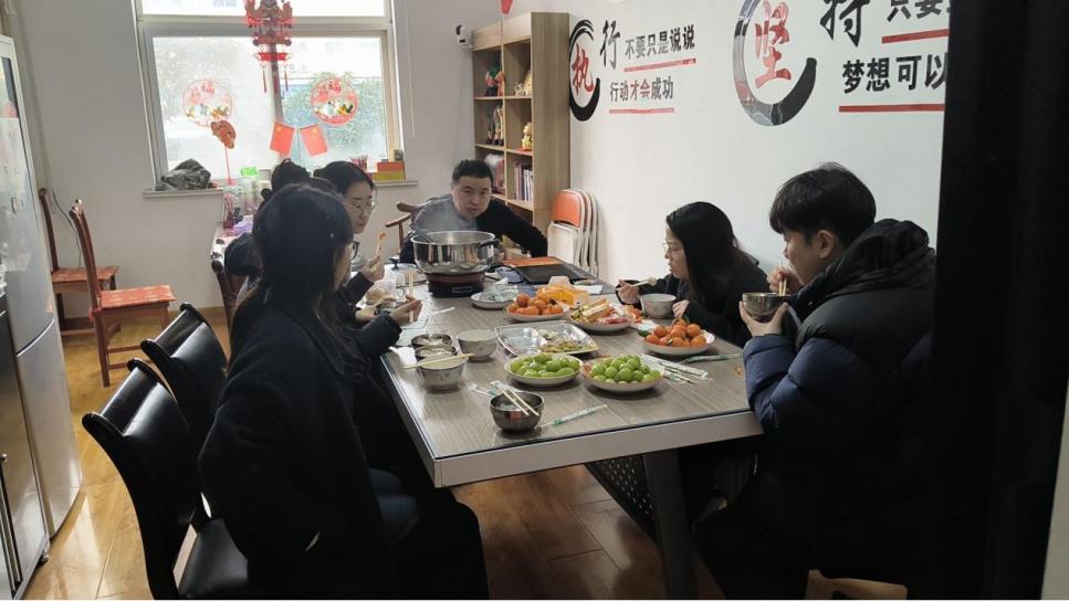 Sweetness & Unity: ZMJ Packaging Team tähistab laternafestivali koos